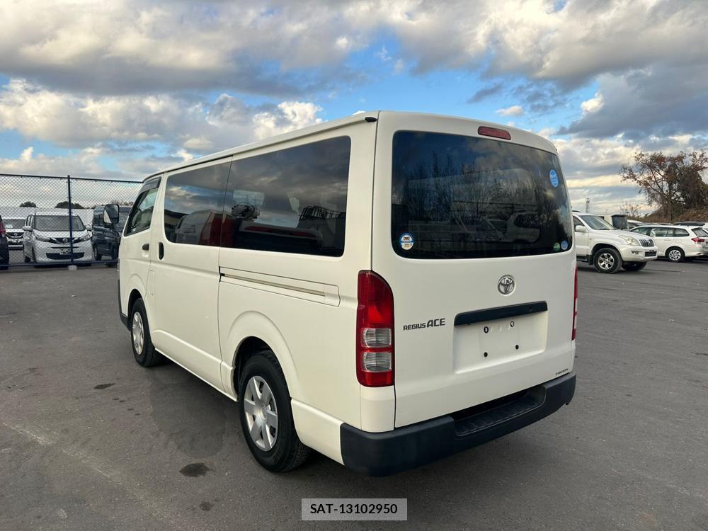 Toyota REGIUSACE VAN 2019 1588577-2