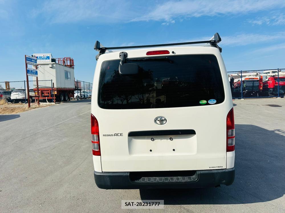 Toyota REGIUSACE VAN 2019 3091016-3