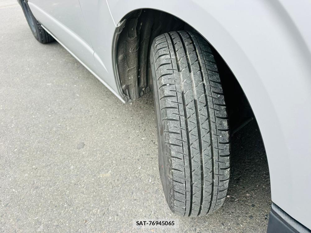 Toyota REGIUSACE VAN 2020 4670905-32