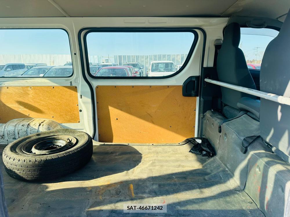 Toyota REGIUSACE VAN 2019 3039085-8
