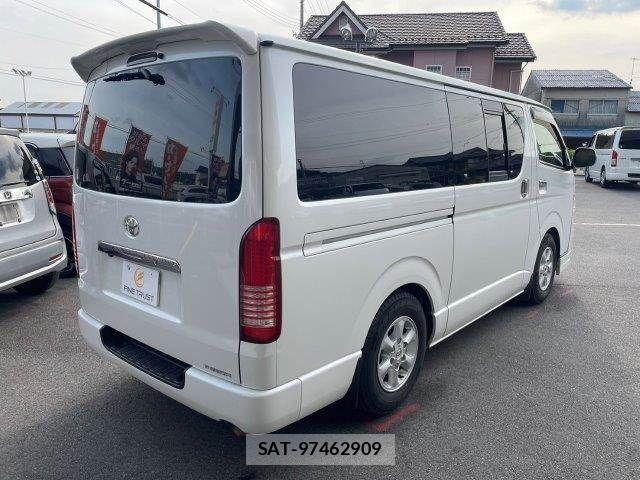 Toyota REGIUSACE VAN 2012-01 6816881-17