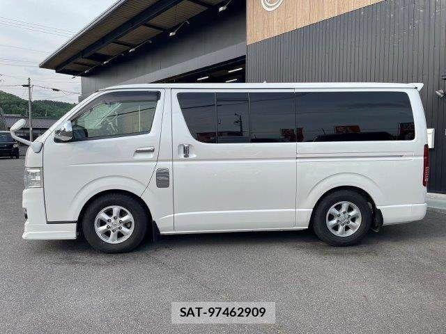 Toyota REGIUSACE VAN 2012-01 6816881-20