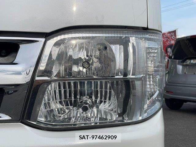 Toyota REGIUSACE VAN 2012-01 6816881-21