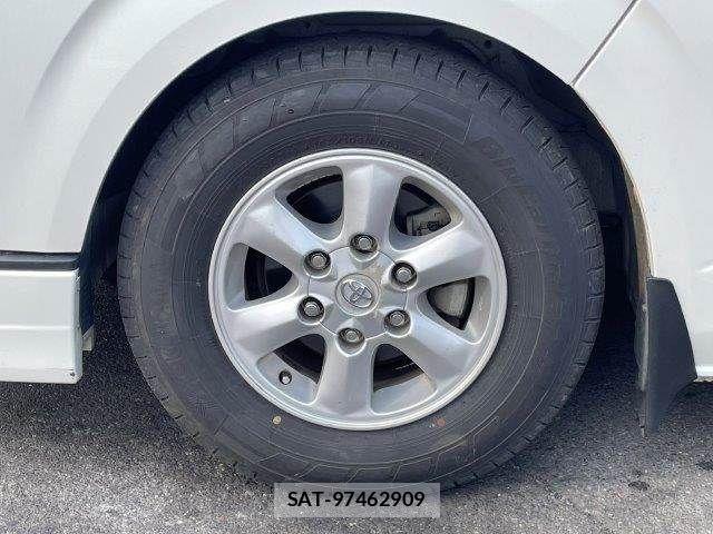 Toyota REGIUSACE VAN 2012-01 6816881-29