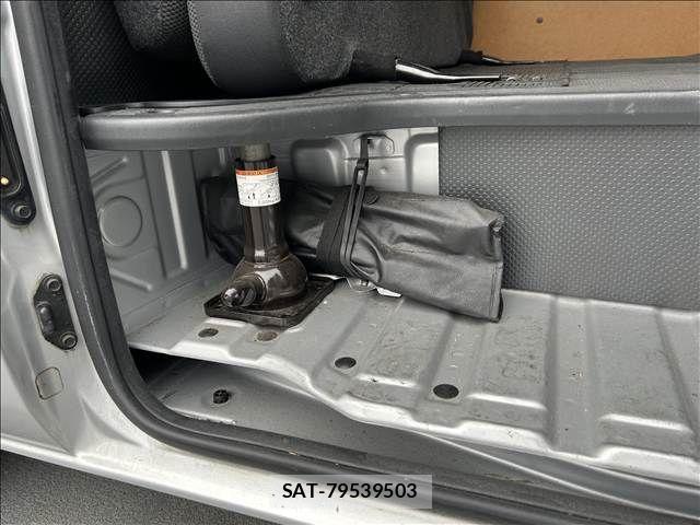 Toyota REGIUSACE VAN 2016-08 7457297-12