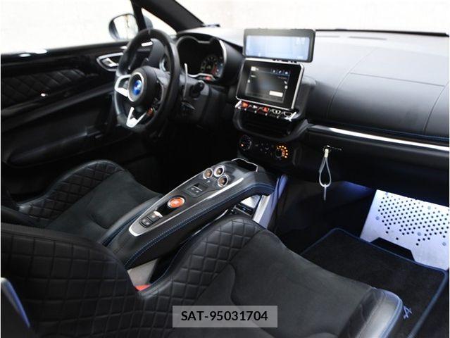 Renault ALPINE 2018-11 8159120-13
