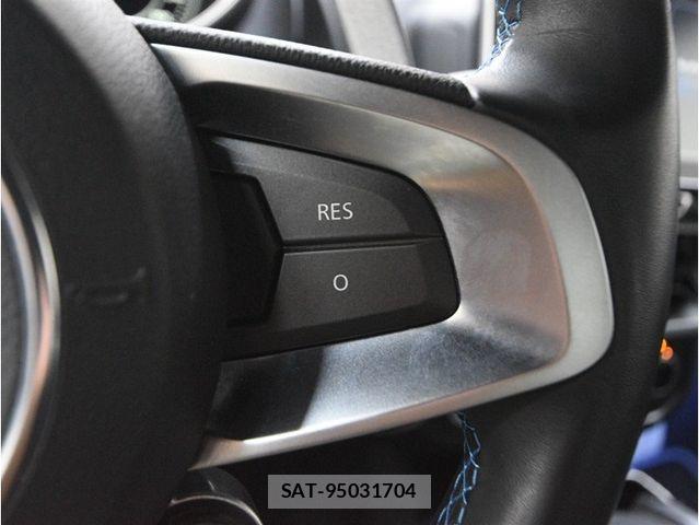 Renault ALPINE 2018-11 8159120-16