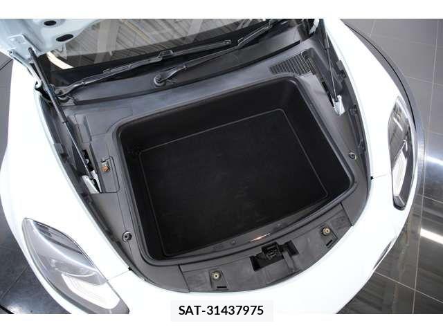 Renault ALPINE 2020-02 8075345-9
