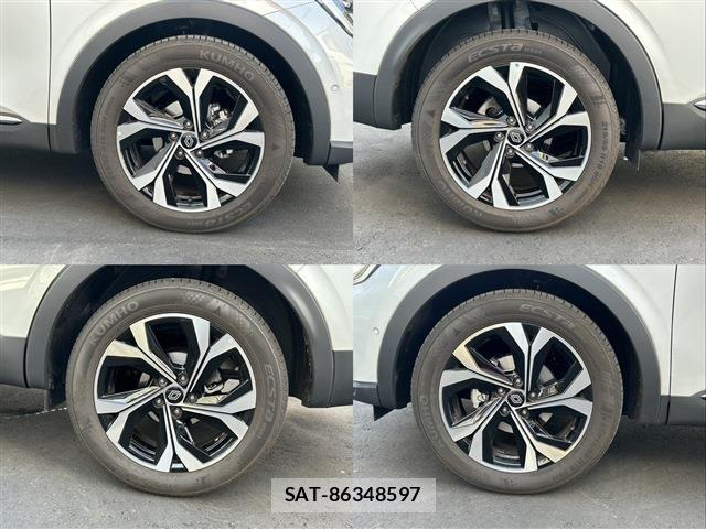 Renault Arkana 2025-09 2778722-17