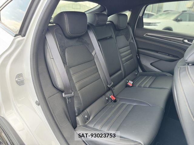 Renault Arkana 2024-05 3067912-15
