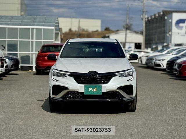 Renault Arkana 2024-05 3067912-20