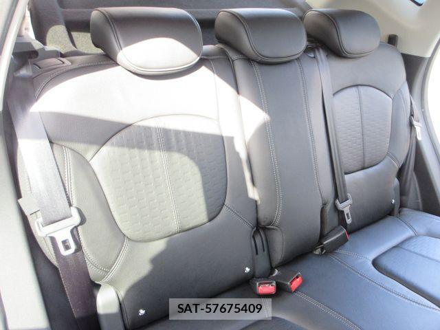 Renault CAPTUR 2019-01 1718071-12