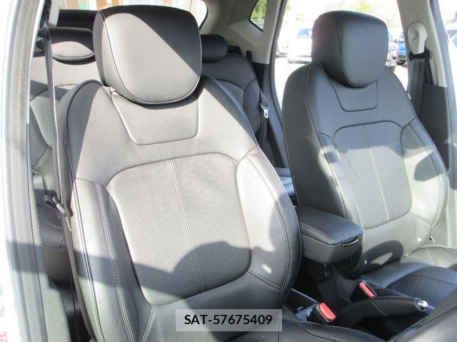 Renault CAPTUR 2019-01 1718071-14
