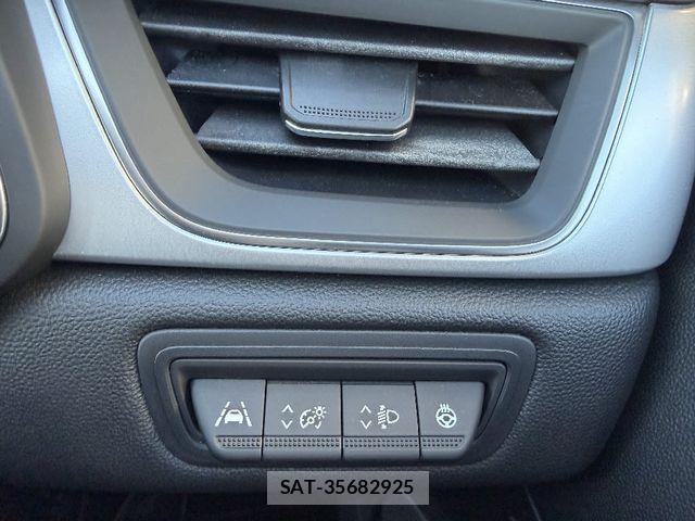 Renault CAPTUR 2021-06 4177039-6