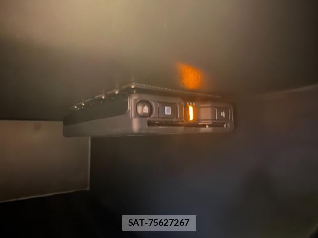 Renault CAPTUR 2024-06 4330081-9