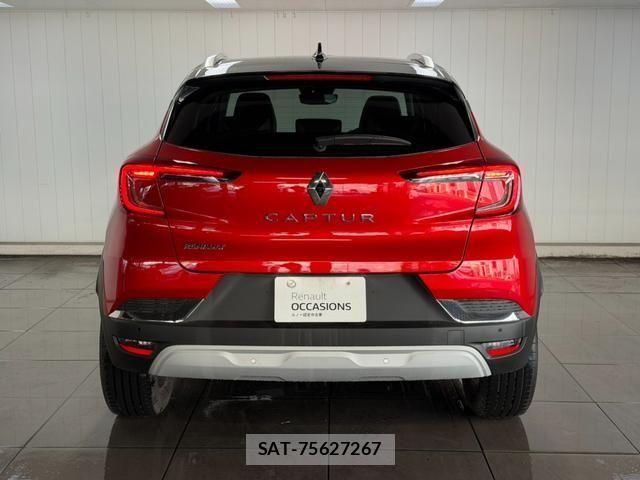 Renault CAPTUR 2024-06 4330081-15