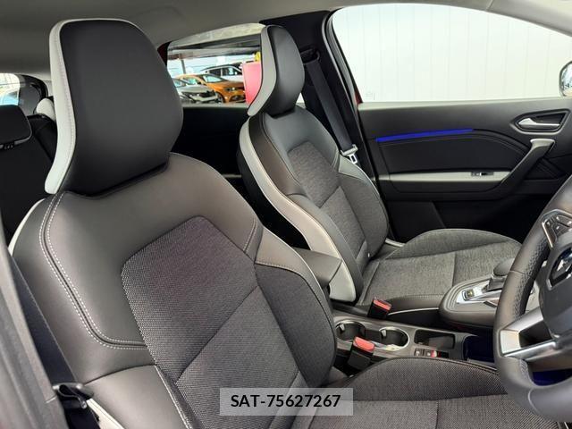 Renault CAPTUR 2024-06 4330081-3