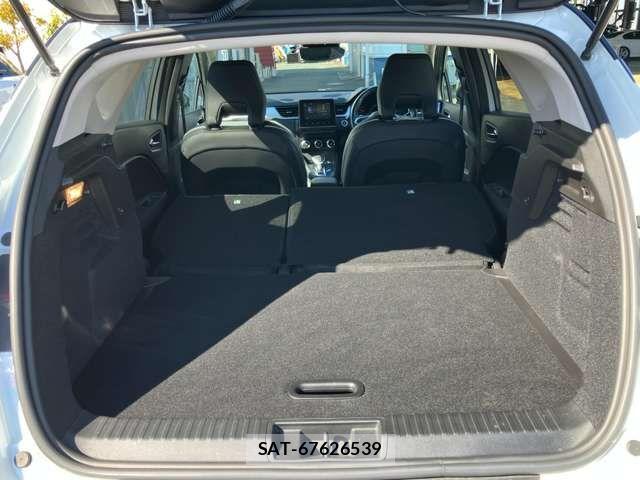 Renault CAPTUR 2023-06 4394537-16