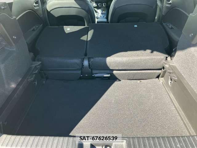 Renault CAPTUR 2023-06 4394537-17