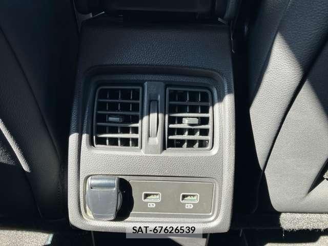 Renault CAPTUR 2023-06 4394537-24