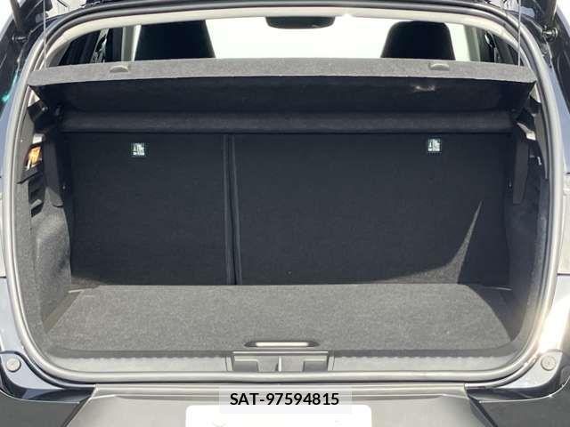 Renault CAPTUR 2024-07 4600540-19