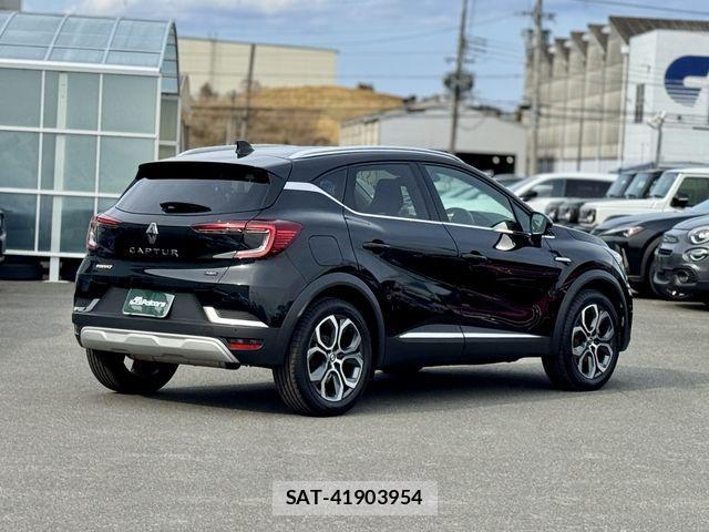 Renault CAPTUR 2024-05 4640692-22