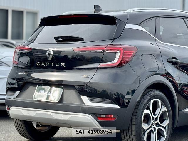 Renault CAPTUR 2024-05 4640692-23