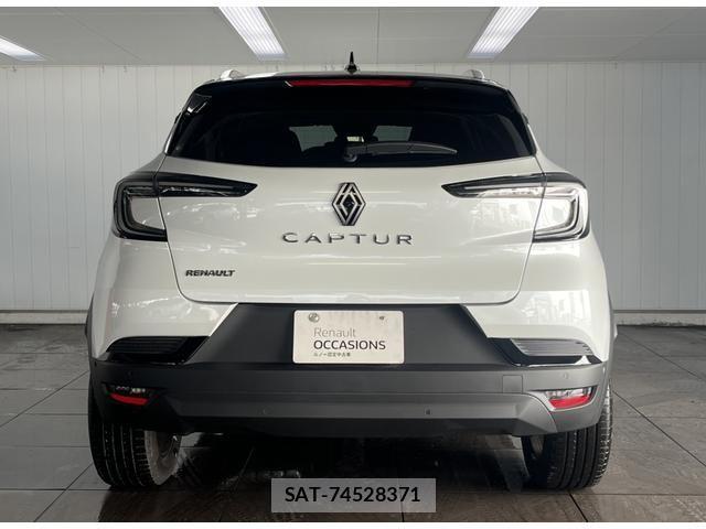 Renault CAPTUR 2025-07 5876923-13