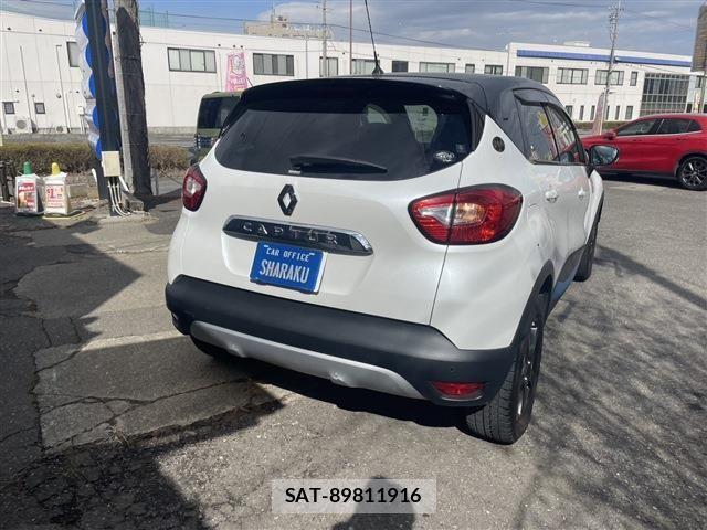 Renault CAPTUR 2017-07 6017078-10