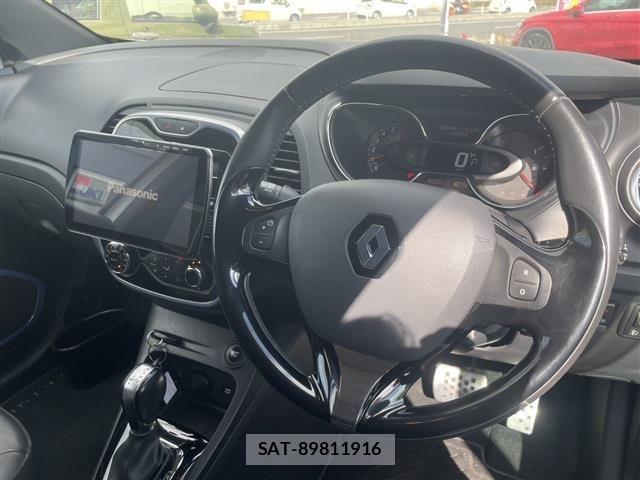 Renault CAPTUR 2017-07 6017078-12