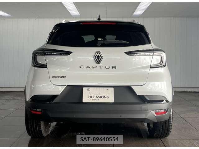 Renault CAPTUR 2026-04 6677749-13