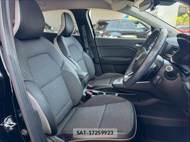 Renault CAPTUR 2021-11 6816885-4