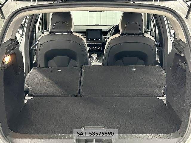 Renault CAPTUR 2022-01 6997721-17