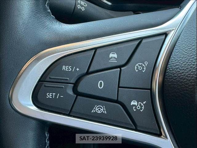 Renault CAPTUR 2023-08 6997706-8