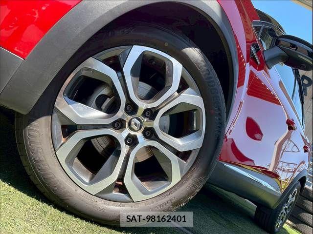 Renault CAPTUR 2023-05 6997709-18