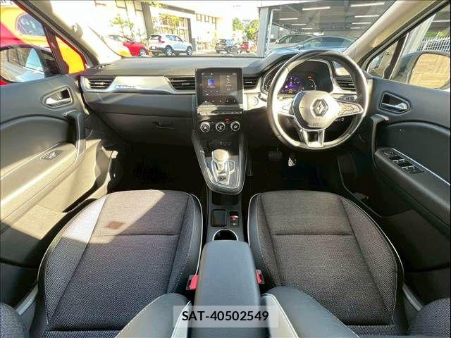 Renault CAPTUR 2021-05 7250120-2