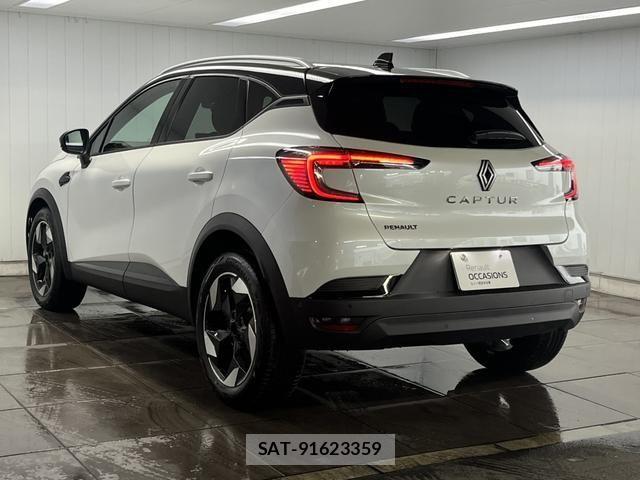 Renault CAPTUR 2026-04 7329717-2