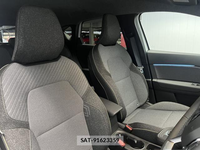 Renault CAPTUR 2026-04 7329717-3