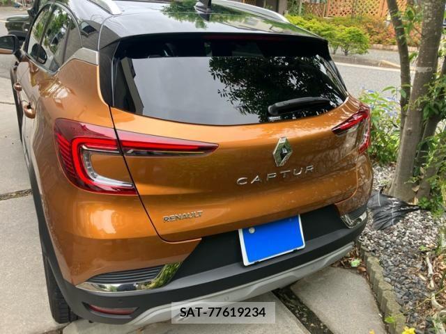 Renault CAPTUR 2021-07 7329719-10