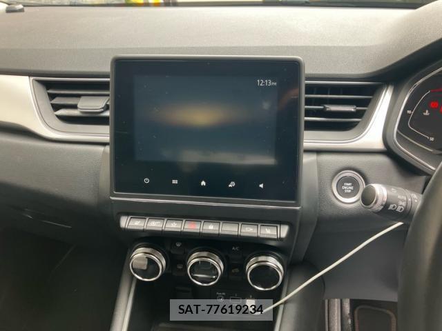 Renault CAPTUR 2021-07 7329719-17