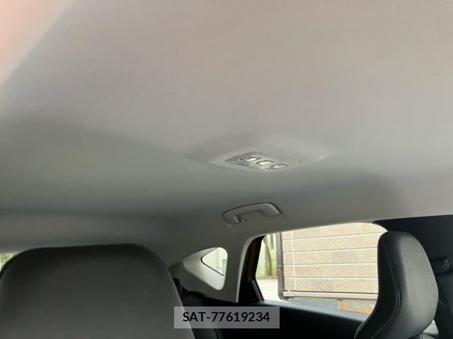 Renault CAPTUR 2021-07 7329719-20