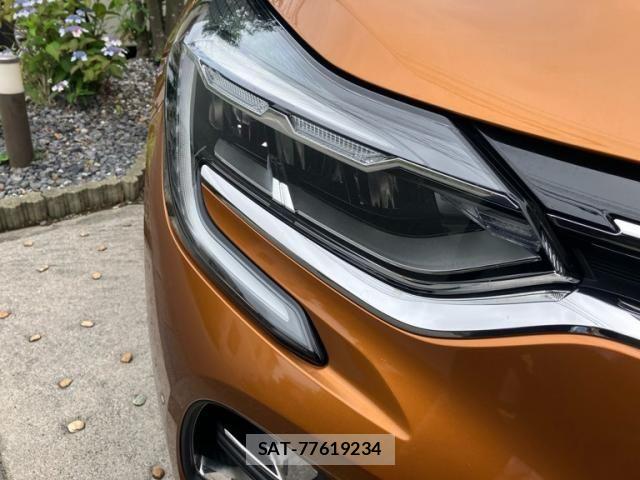 Renault CAPTUR 2021-07 7329719-3