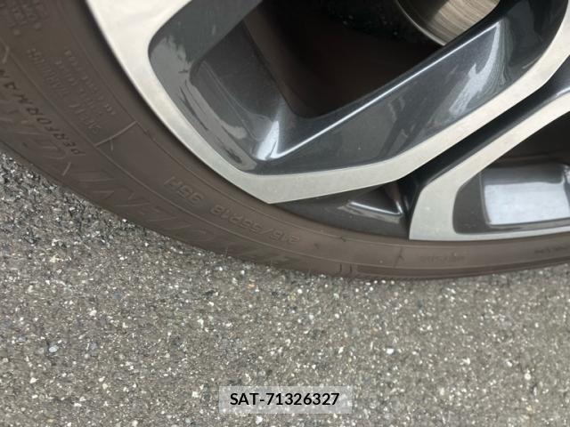 Renault CAPTUR 2023-09 7329718-16