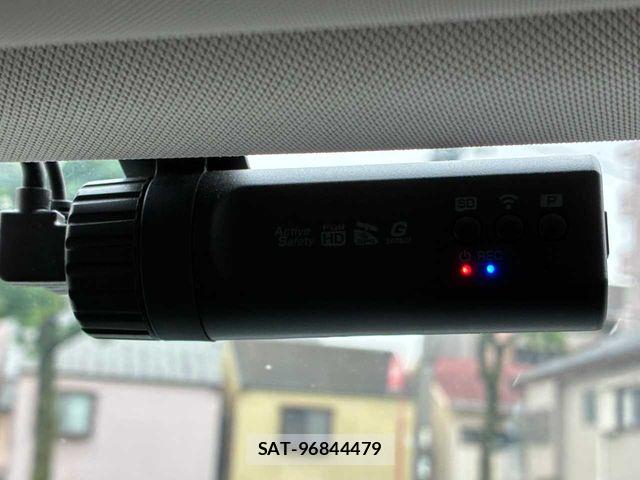 Renault CAPTUR 2022-06 7359583-12