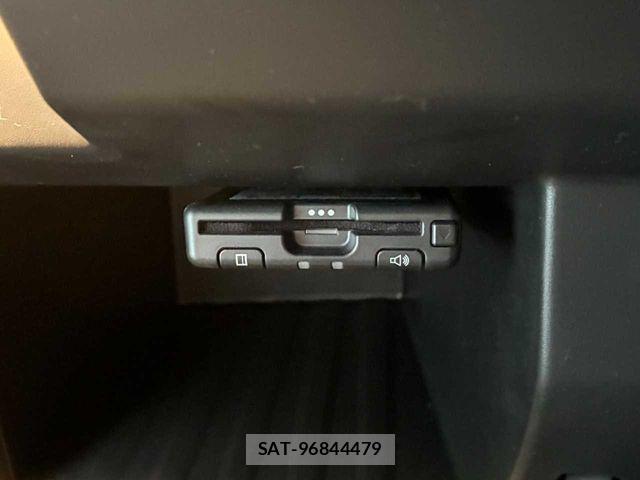 Renault CAPTUR 2022-06 7359583-13
