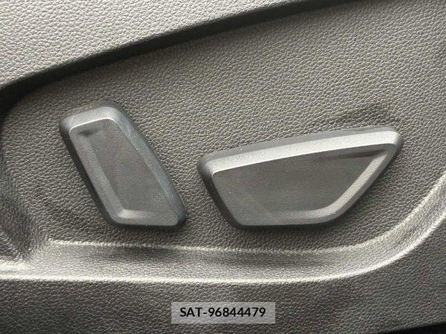 Renault CAPTUR 2022-06 7359583-14
