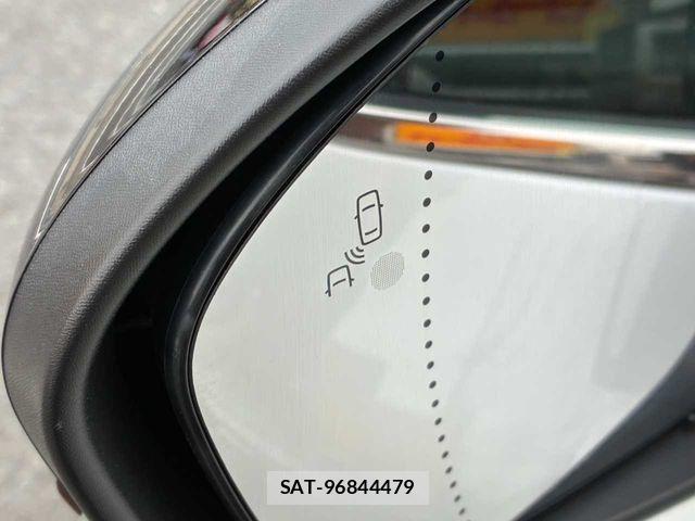 Renault CAPTUR 2022-06 7359583-15