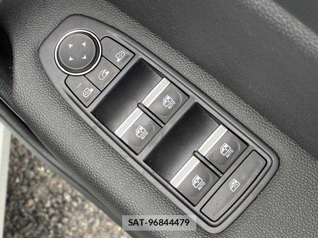 Renault CAPTUR 2022-06 7359583-16