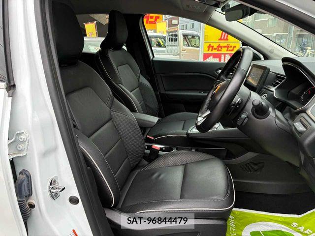 Renault CAPTUR 2022-06 7359583-17