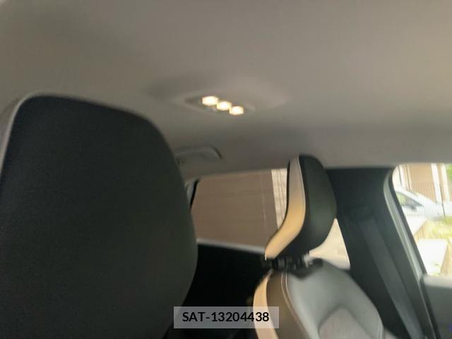 Renault CAPTUR 2022-06 7393859-14
